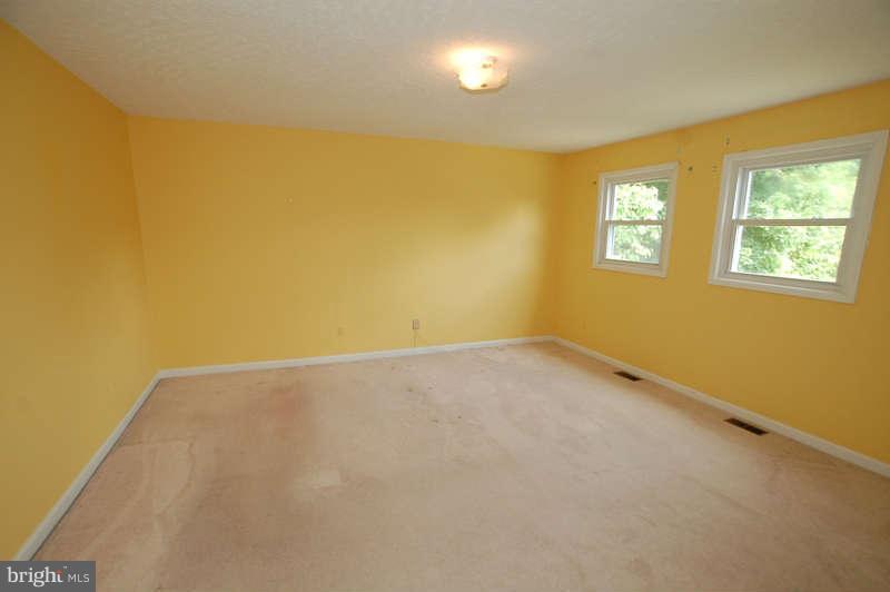 115 Heil Road Silver Spring, MD 20905 - Photo 20 of 30 Bedroom (Master)