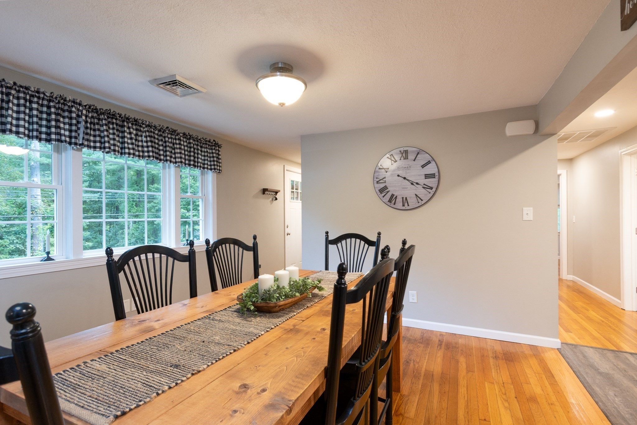 113 Charlton Road Spencer, MA 01562 - Photo 9 of 32 Gallery Image 9