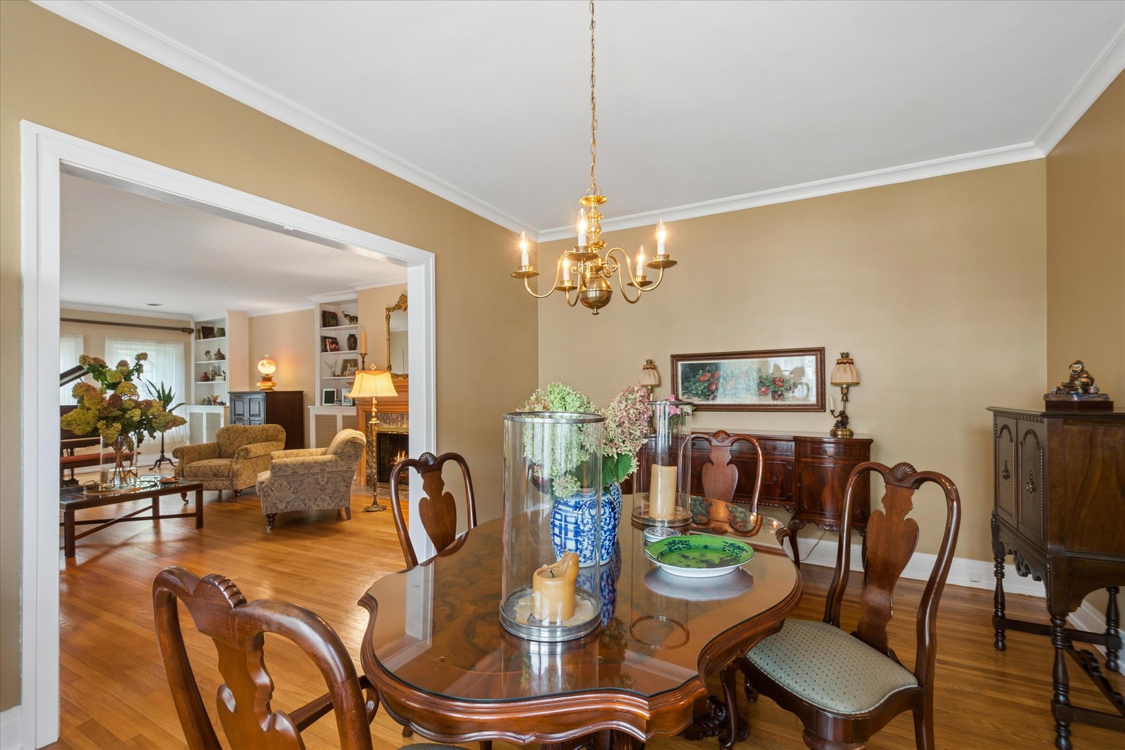 310 North Delaplaine Road Riverside, IL 60546 - Photo 8 of 35 Gallery Image 8