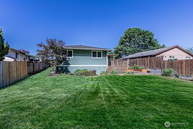 $475,000 | 406 Brown Way Southeast, Orting, WA 98360