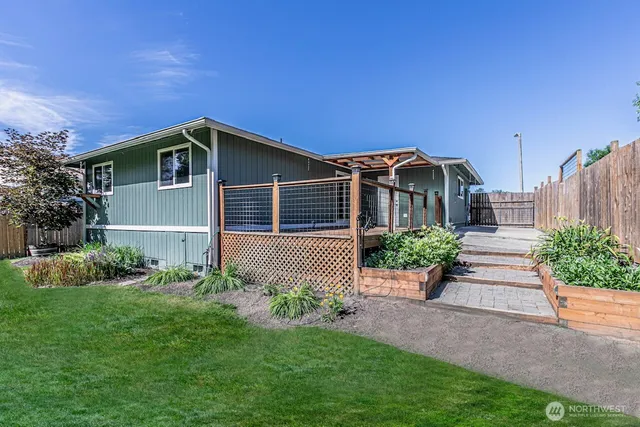 $475,000 | 406 Brown Way Southeast, Orting, WA 98360