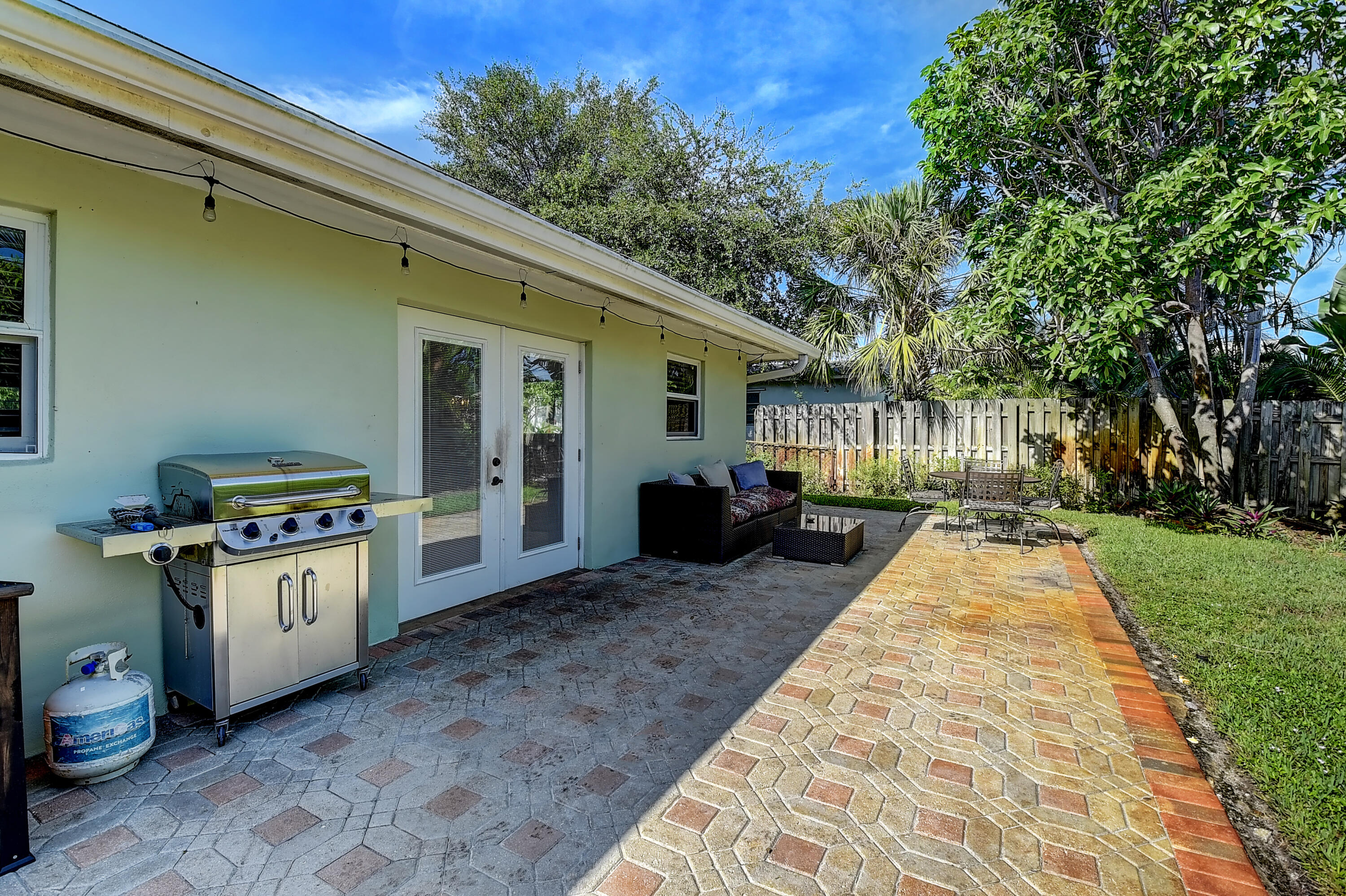 271 Southwest 5th Street Boca Raton, FL 33432 - Photo 24 of 33 127 SW 5t Patioh St