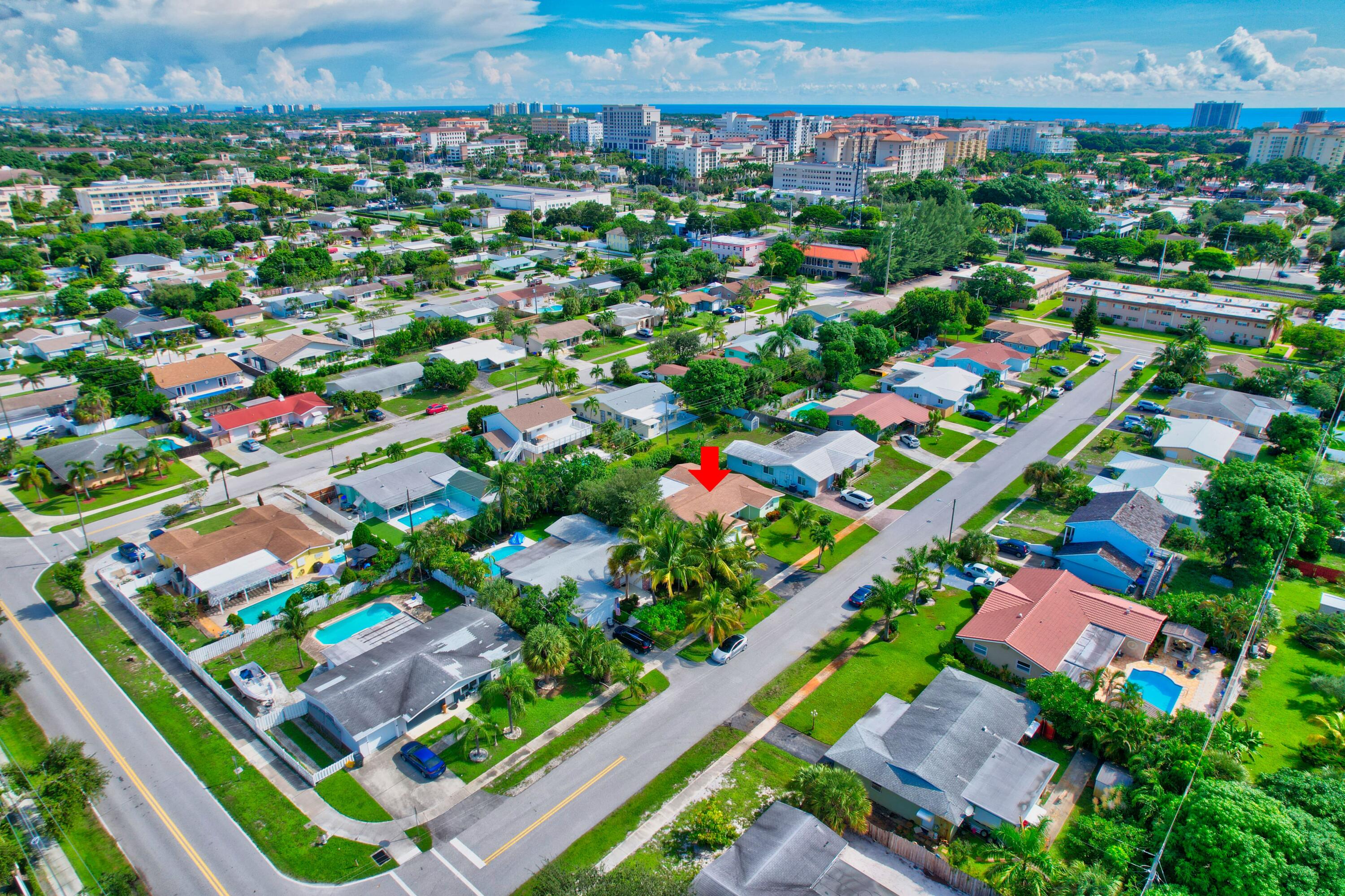 271 Southwest 5th Street Boca Raton, FL 33432 - Photo 30 of 33 127 SW 5th St drone