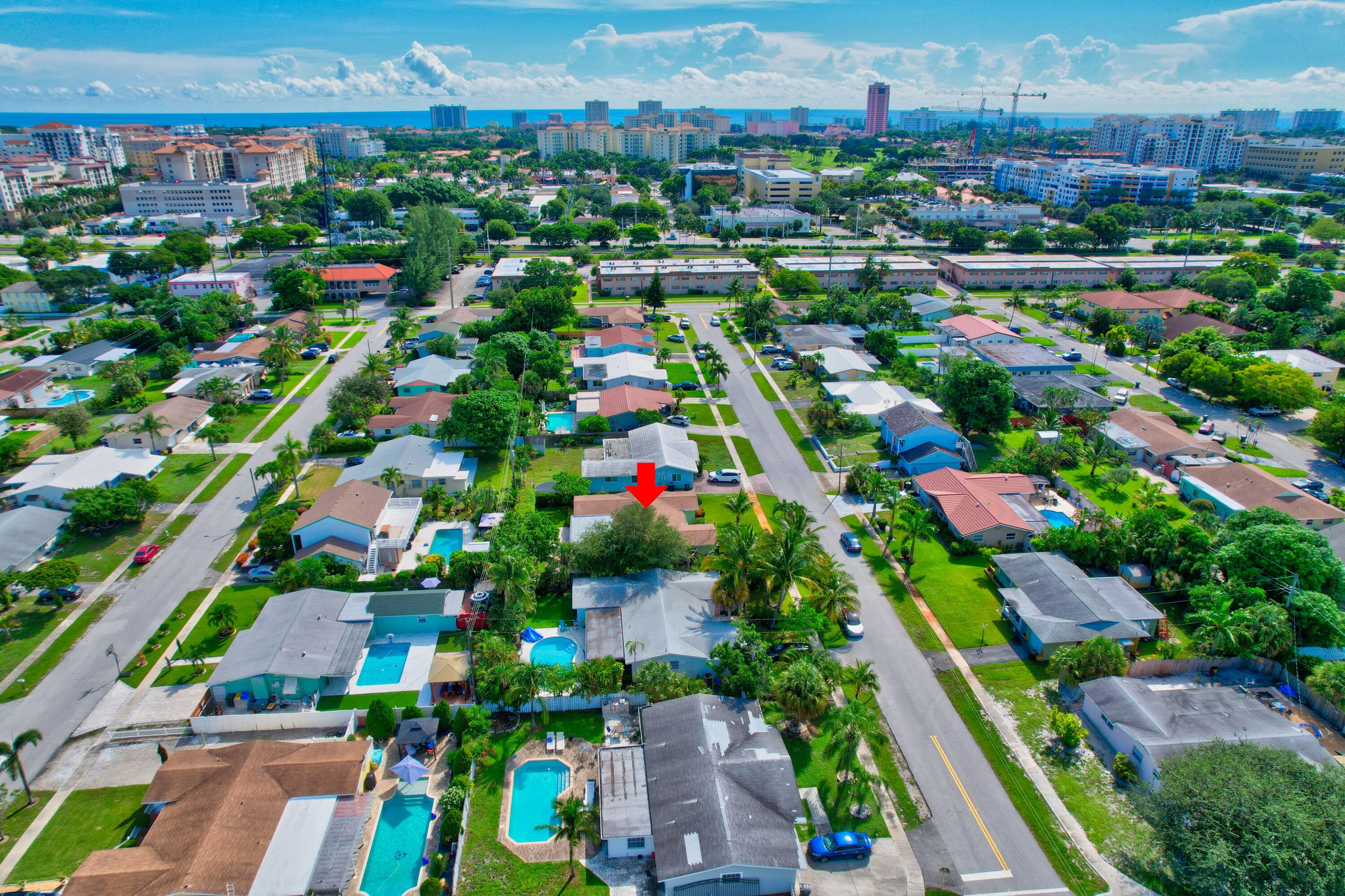 271 Southwest 5th Street Boca Raton, FL 33432 - Photo 32 of 33 127 SW 5th St drone