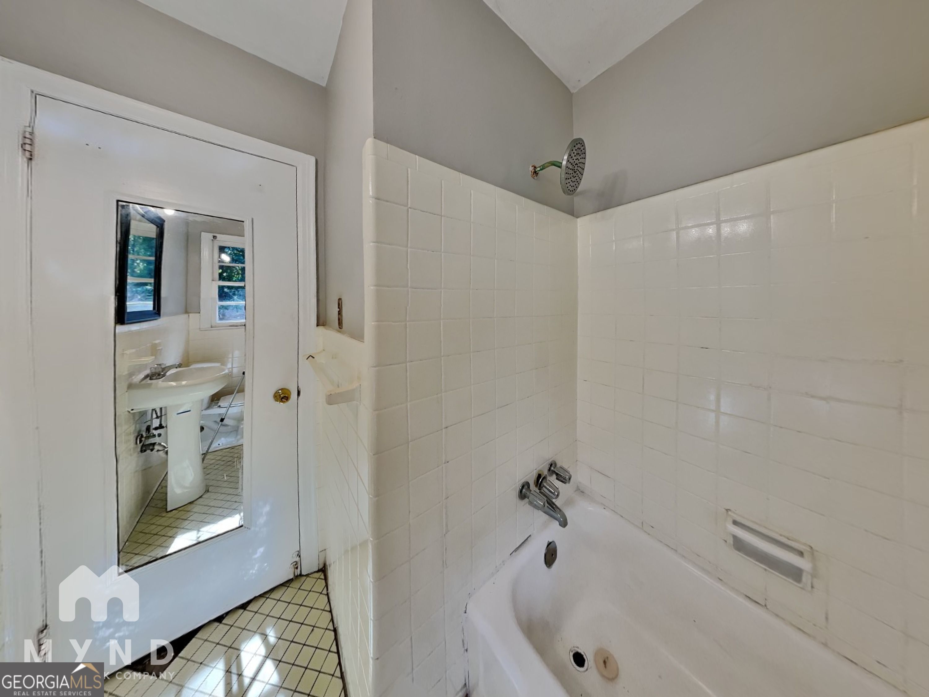 3660 Hill Acres Road Southwest Atlanta, GA 30331 - Photo 14 of 17