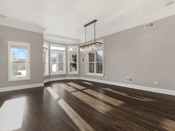 $2,249,900 | 950 Gage Lane, Lake Forest, IL 60045