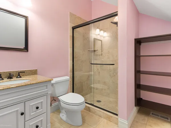 $2,249,900 | 950 Gage Lane, Lake Forest, IL 60045