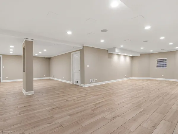 $2,249,900 | 950 Gage Lane, Lake Forest, IL 60045