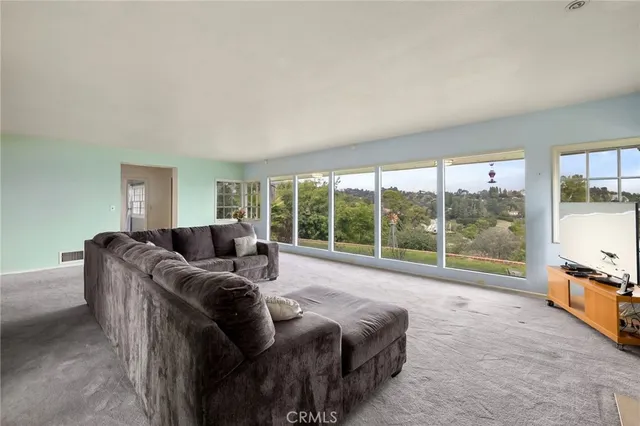 $2,500,000 | 120 Kenworthy Drive, Pasadena, CA 91105