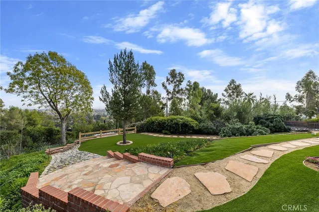 $2,500,000 | 120 Kenworthy Drive, Pasadena, CA 91105