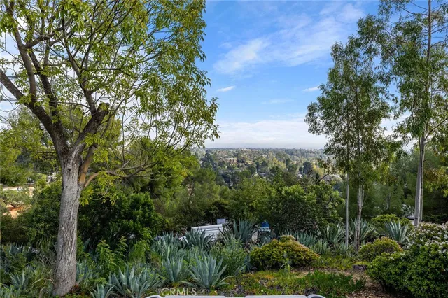 $2,500,000 | 120 Kenworthy Drive, Pasadena, CA 91105