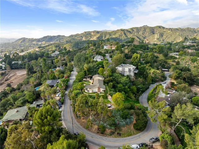$2,500,000 | 120 Kenworthy Drive, Pasadena, CA 91105