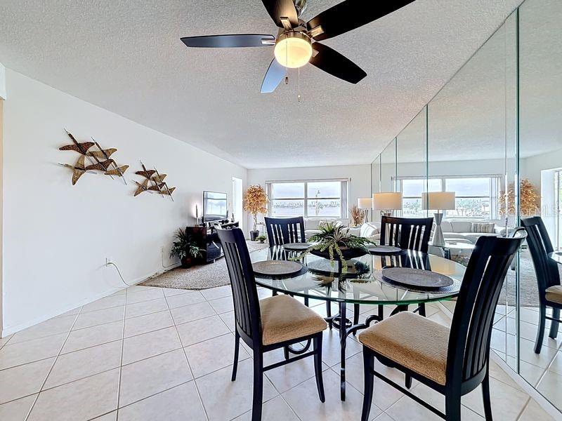 4550 Cove Circle, Unit 302 St. Petersburg, FL 33708 - Photo 12 of 55