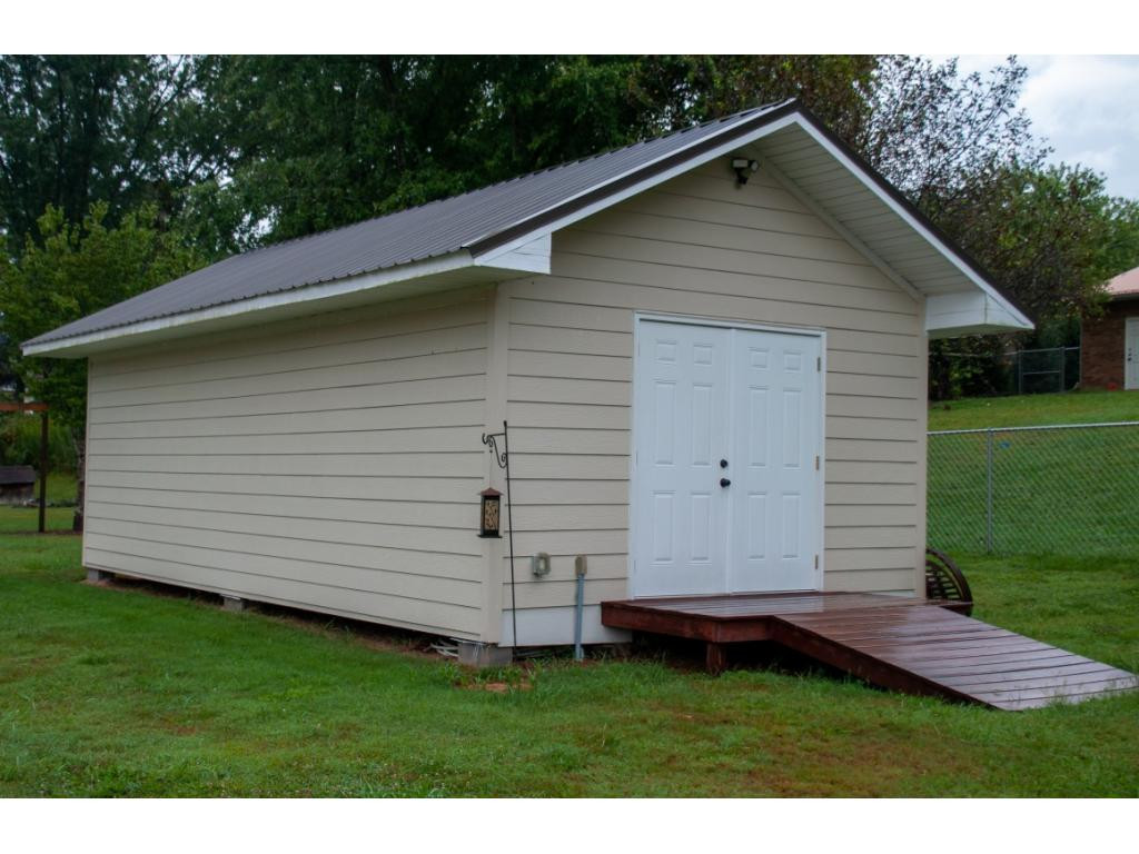 182 Price Road Elizabethton, TN 37643 - Photo 22 of 29 Photo 22