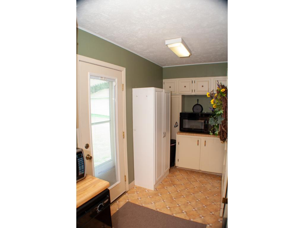 182 Price Road Elizabethton, TN 37643 - Photo 7 of 29 Photo 7