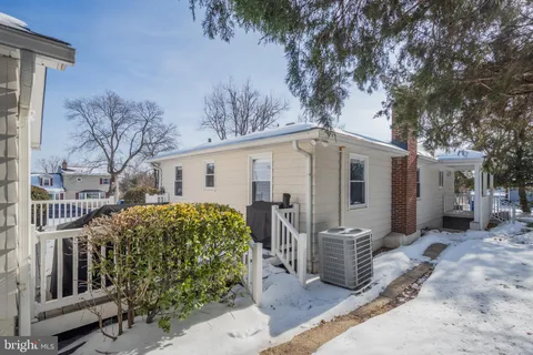 $500,000 | 6226 2nd Avenue, Hanover, MD 21076