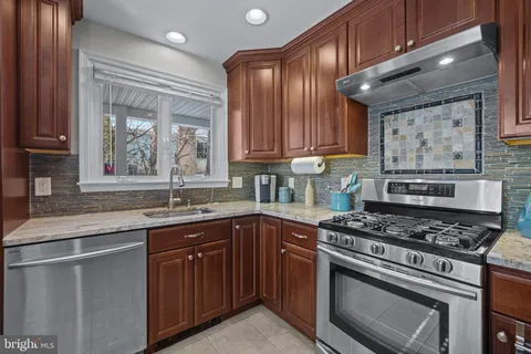 $500,000 | 6226 2nd Avenue, Hanover, MD 21076