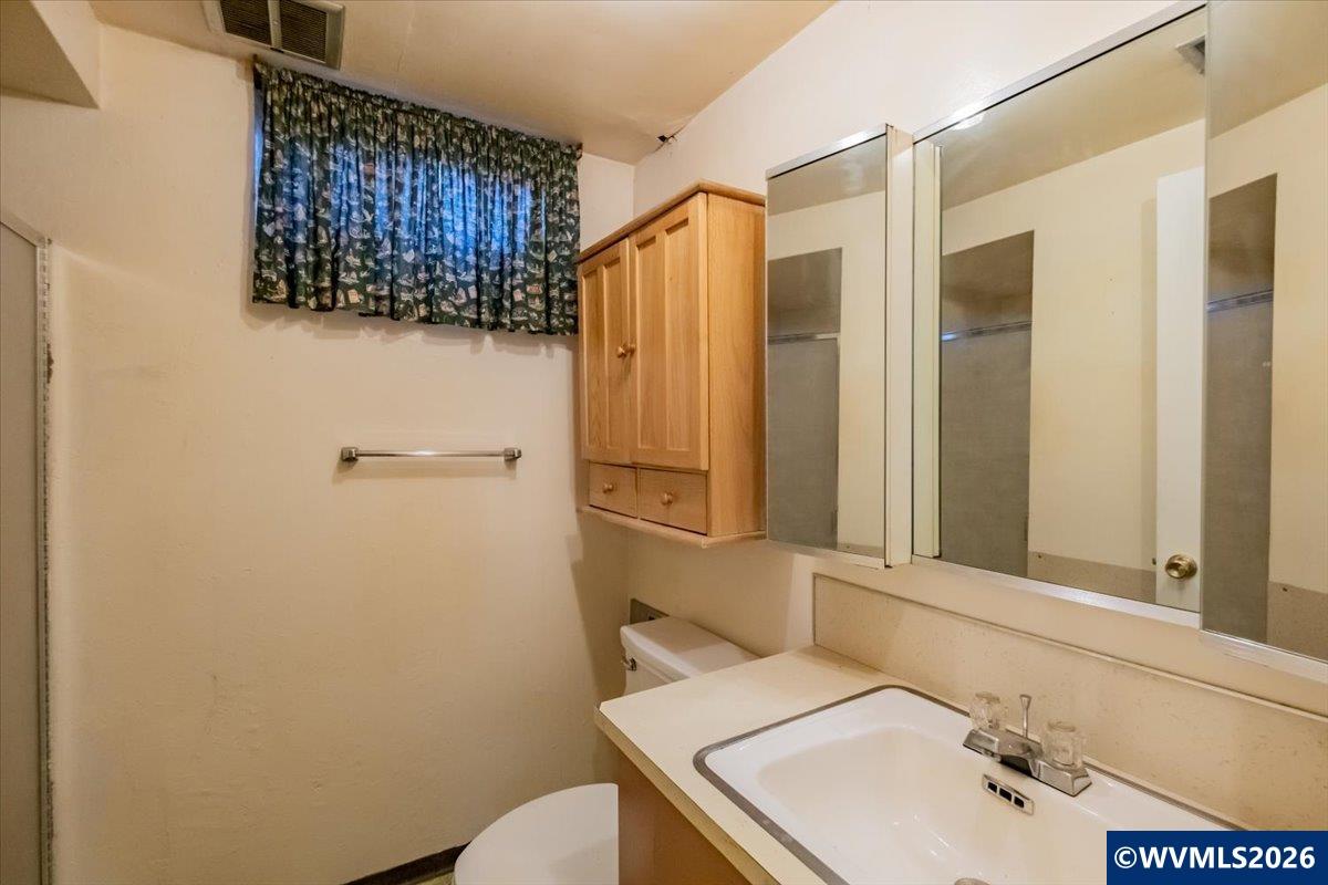 18441 Southeast Clinton Street Gresham, OR 97030 - Photo 38 of 47