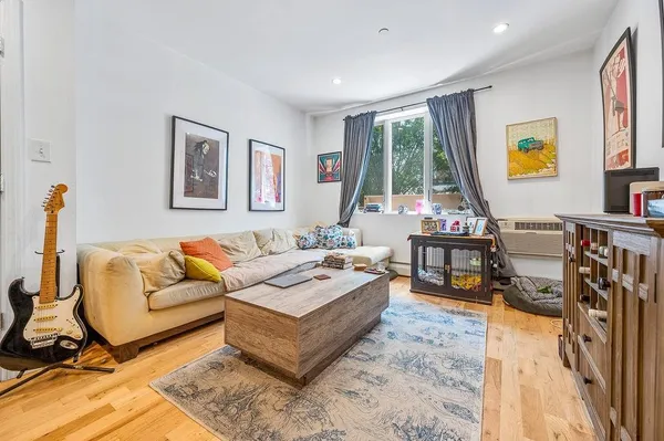 $640,000 | 2231 62nd Street, Unit 1A | Mapleton