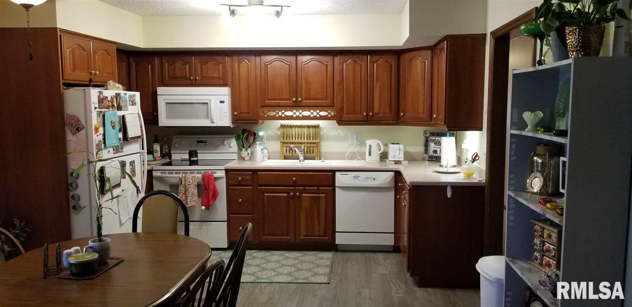 332 Astoria Road Springfield, IL 62704 - Photo 16 of 35