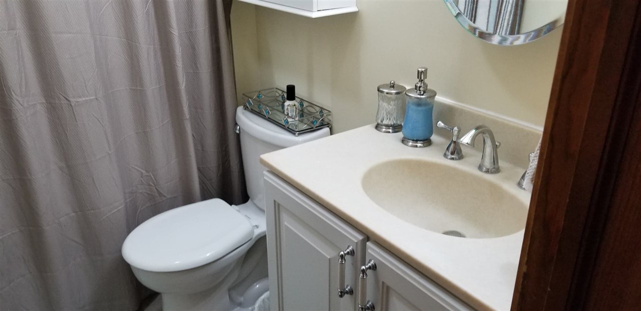 332 Astoria Road Springfield, IL 62704 - Photo 9 of 35
