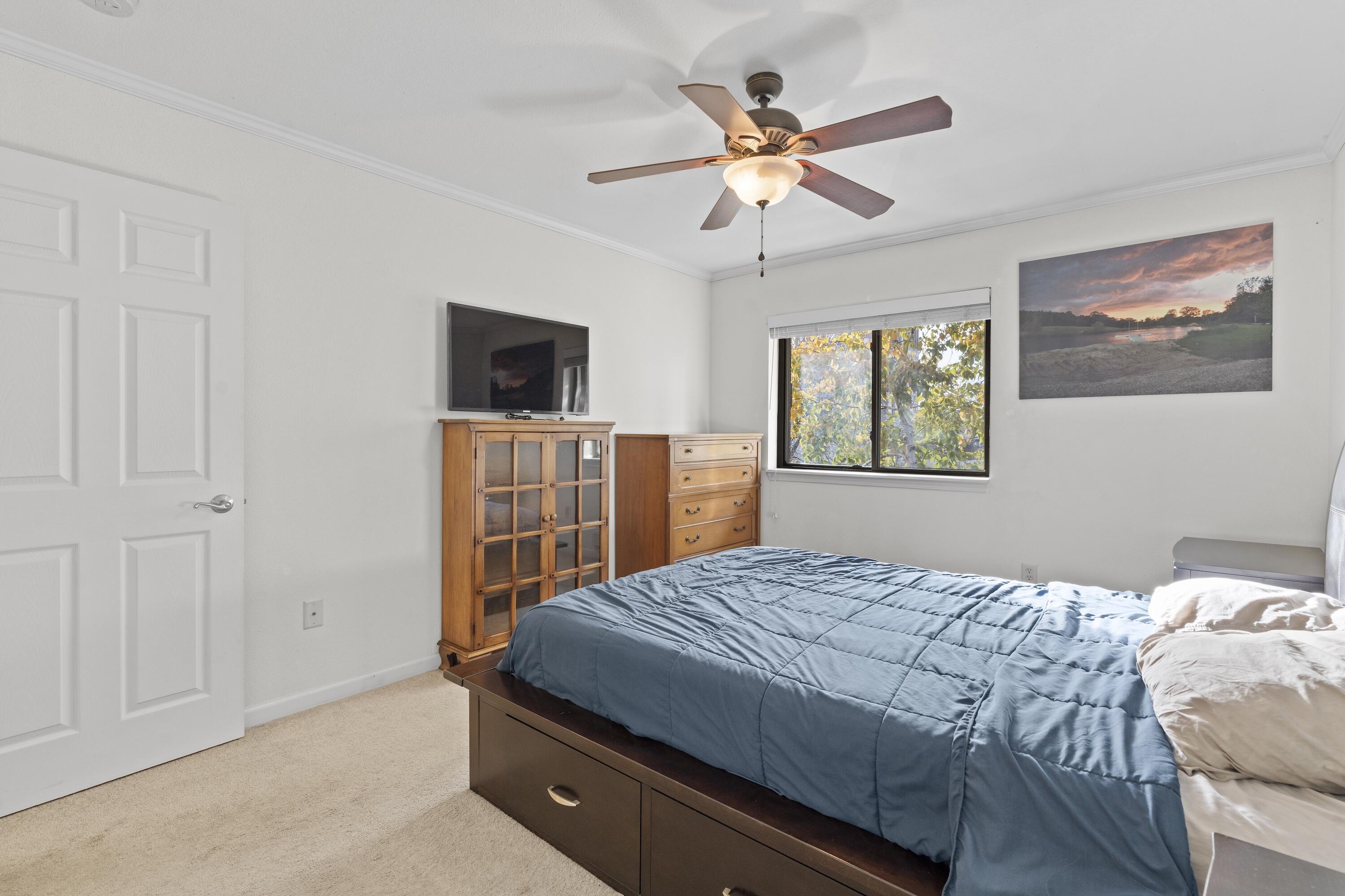 1108 North Milwaukee Street, Unit 306 Milwaukee, WI 53202 - Photo 13 of 27 DSC03825