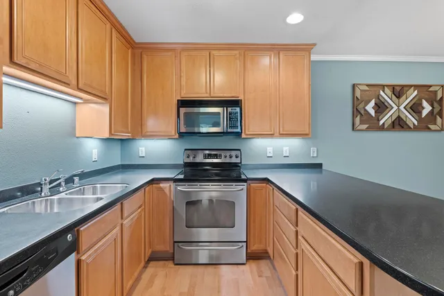 $229,900 | 1108 North Milwaukee Street, Unit 306, Milwaukee, WI 53202