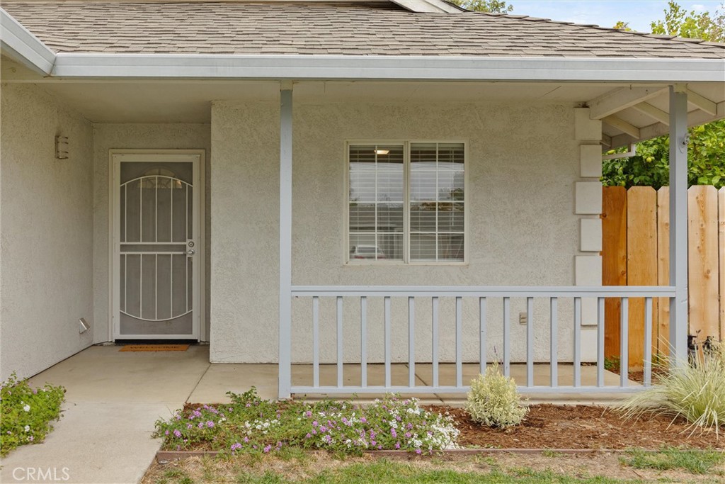 1165 Fig Street Corning, CA 96021 - Photo 3 of 46 a view of front door