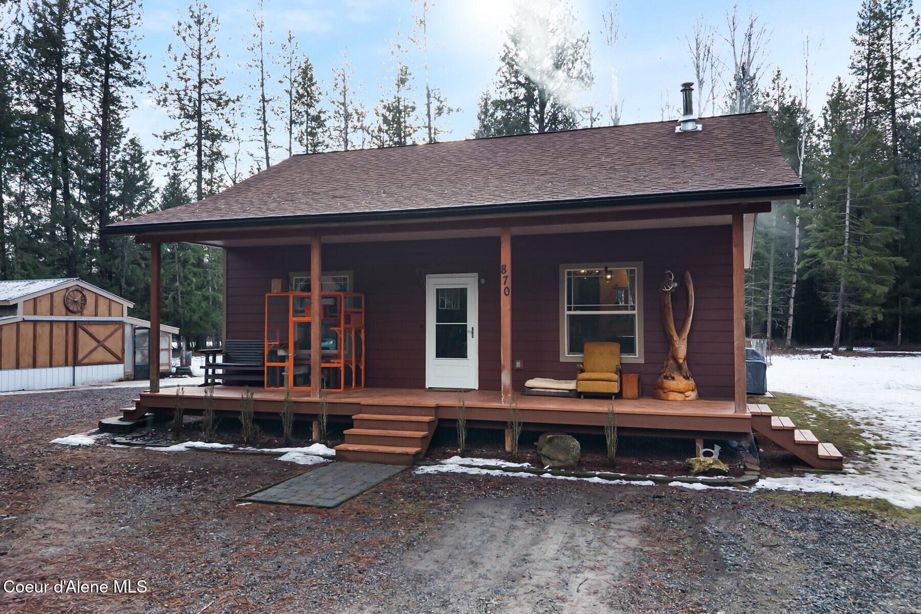 870-842 Samuels Road Sandpoint, ID 83864 - Photo 11 of 67 _Relax on Covered Front Porch
