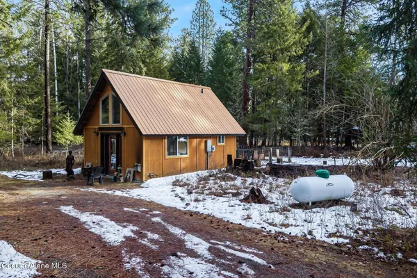 $975,000 | 870-842 Samuels Road, Sandpoint, ID 83864