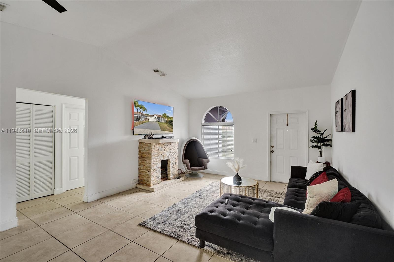 9141 Southwest 162nd Court Miami, FL 33196 - Photo 15 of 64