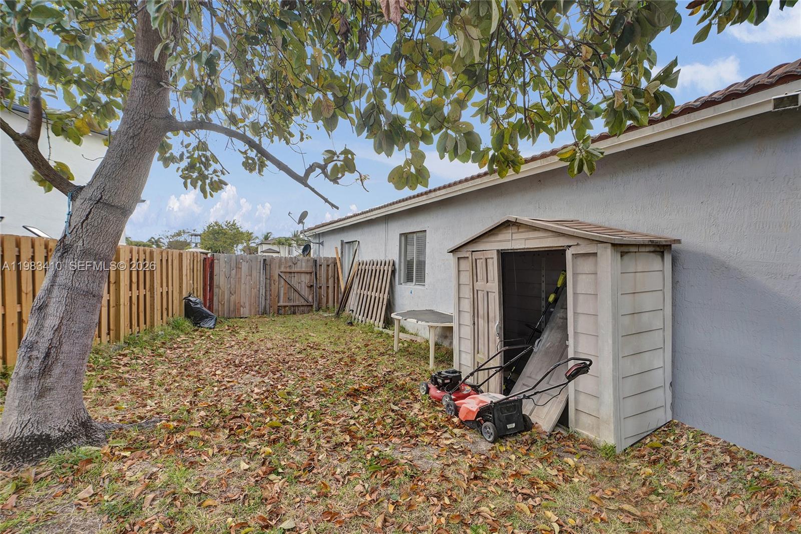 9141 Southwest 162nd Court Miami, FL 33196 - Photo 44 of 64