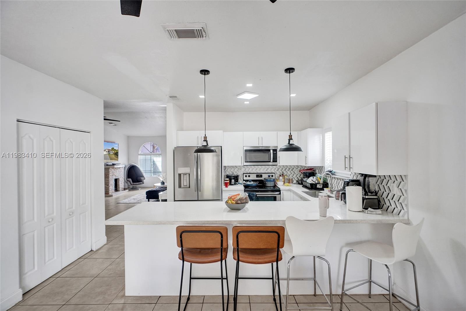 9141 Southwest 162nd Court Miami, FL 33196 - Photo 7 of 64