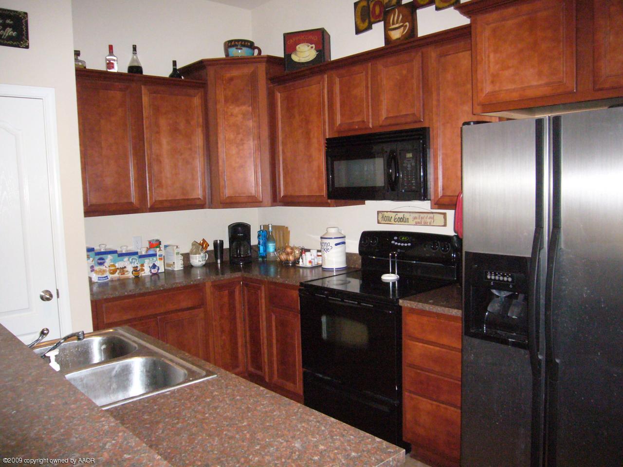 4807 Mc Kinley Lane Amarillo, TX 79110 - Photo 8 of 19 Kitchen