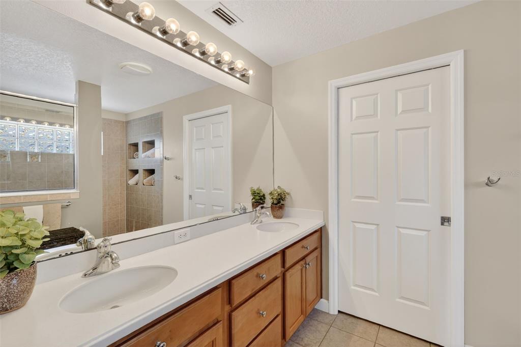 2359 Wakefield Way Mount Dora, FL 32757 - Photo 26 of 60