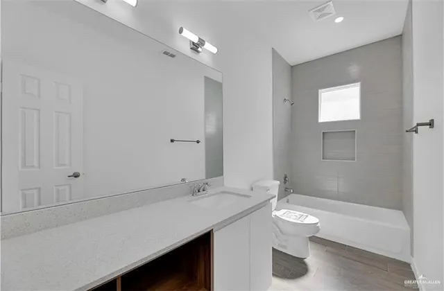 $1,100 | 1303 Marcela Drive, Unit 1, Weslaco, TX 78599