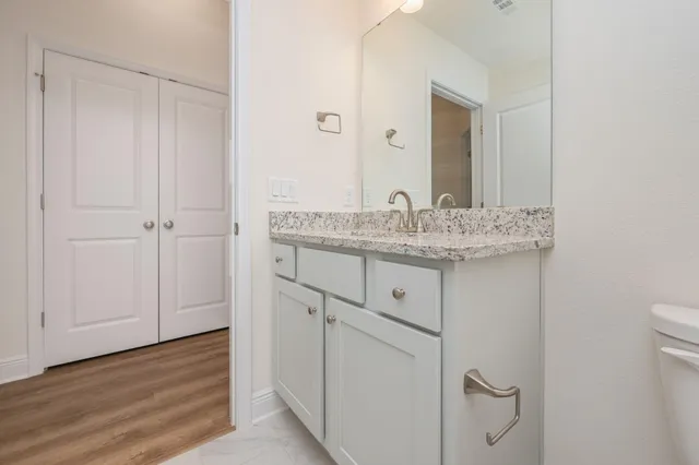 an empty room with a hallway