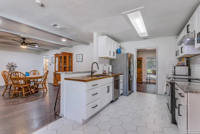 $347,000 | 513 Winfield Boulevard, Windcrest, TX 78239