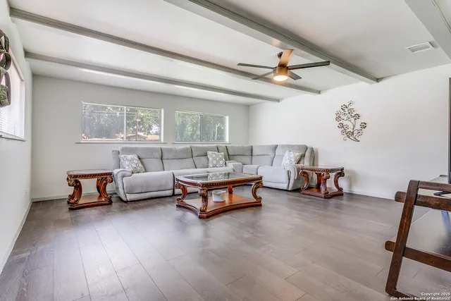 $347,000 | 513 Winfield Boulevard, Windcrest, TX 78239