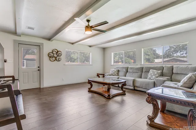 $347,000 | 513 Winfield Boulevard, Windcrest, TX 78239