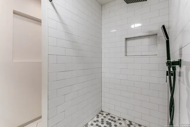 $347,000 | 513 Winfield Boulevard, Windcrest, TX 78239