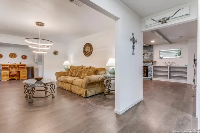 $347,000 | 513 Winfield Boulevard, Windcrest, TX 78239