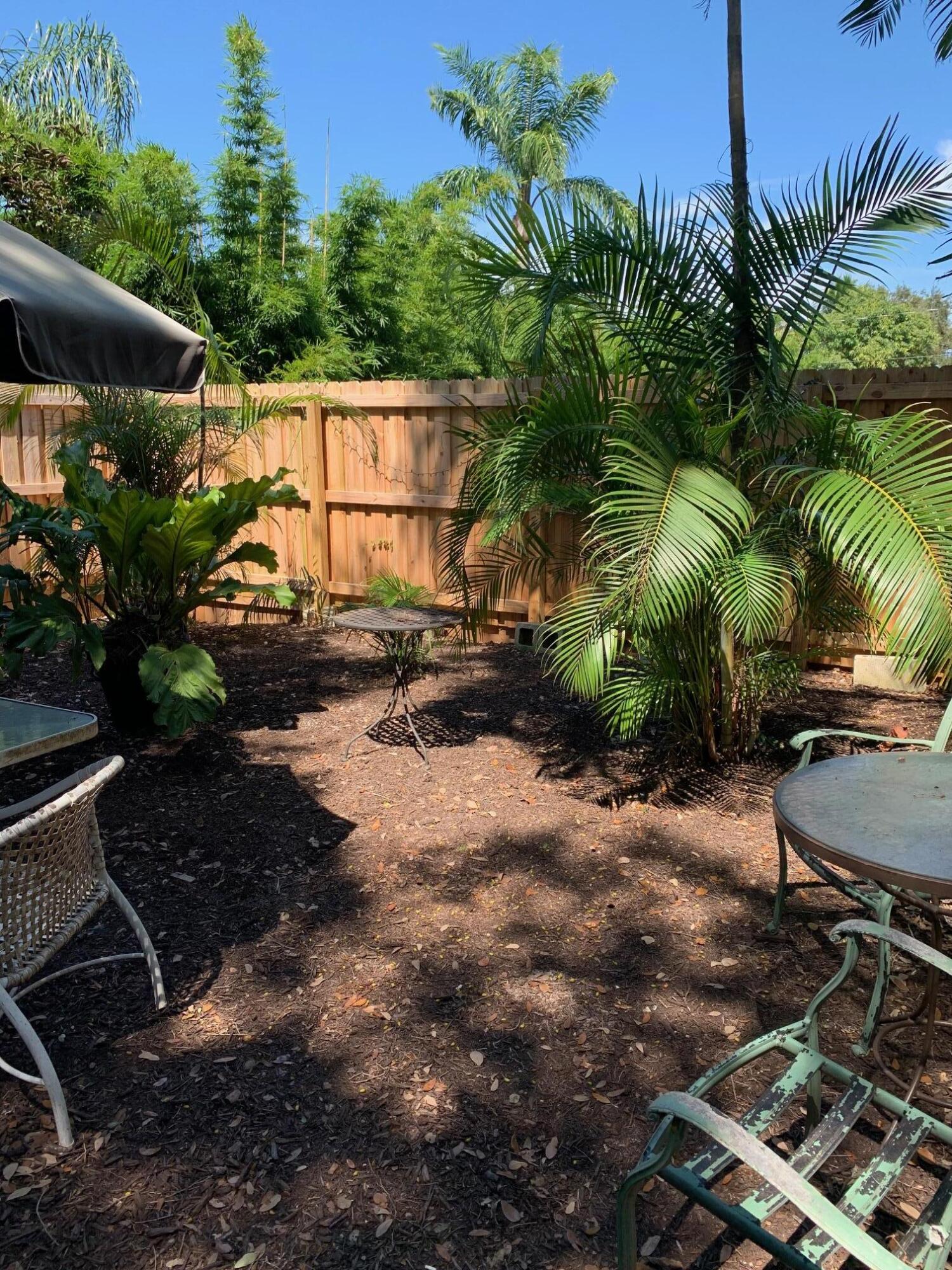 920 Mathis Street, Unit B Lake Worth, FL 33461 - Photo 20 of 21 mathis back yard 3