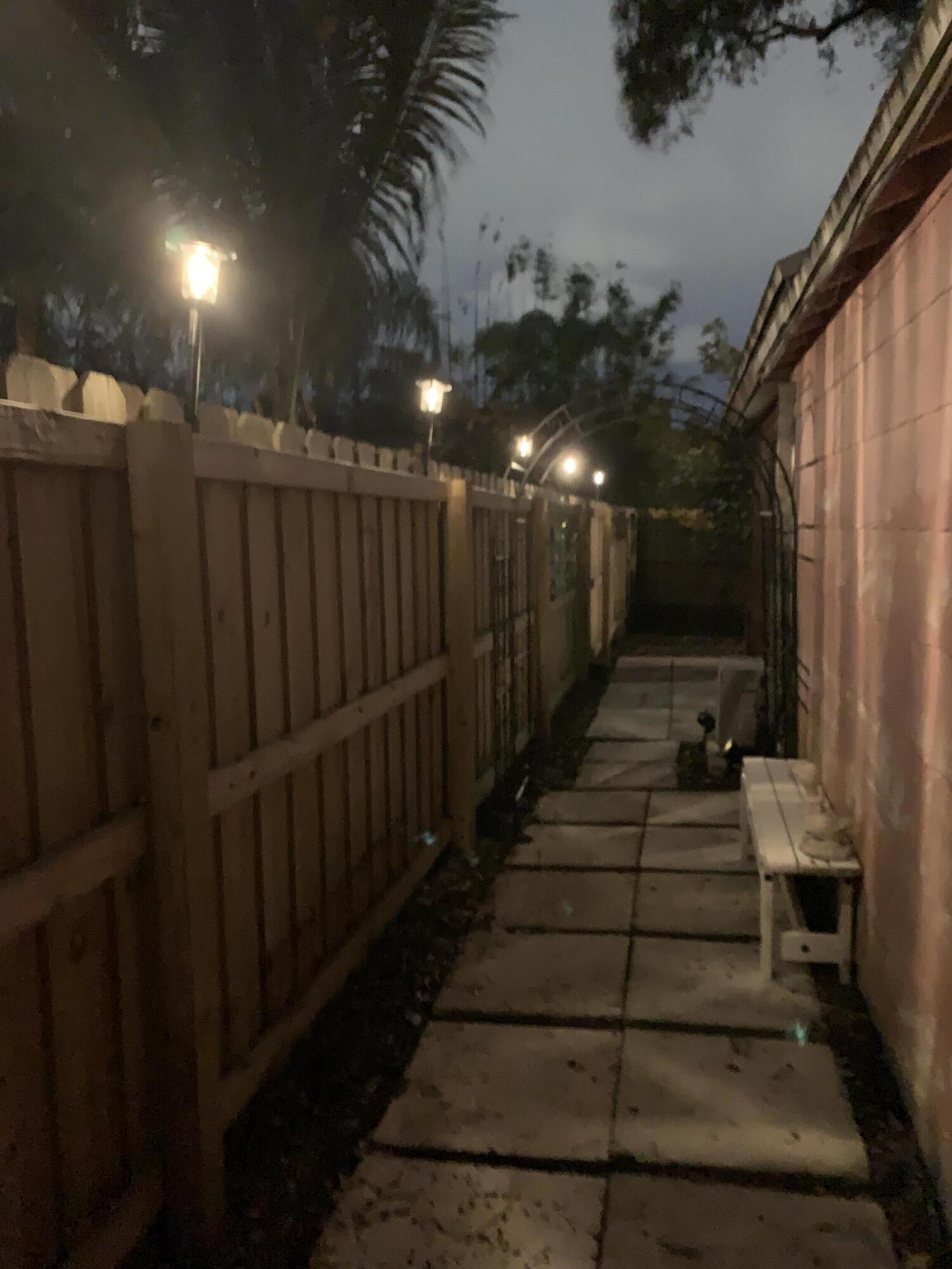 920 Mathis Street, Unit B Lake Worth, FL 33461 - Photo 6 of 21 MATHIS Q