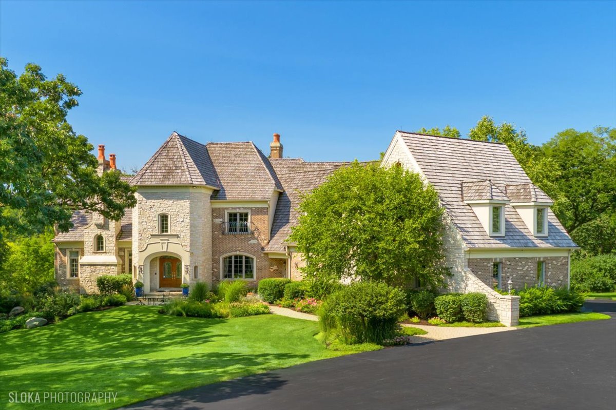 1 Rock Ridge Lane Barrington Hills, IL 60010 - Photo 2 of 88