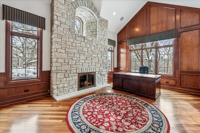 $2,495,000 | 1 Rock Ridge Lane, Barrington Hills, IL 60010