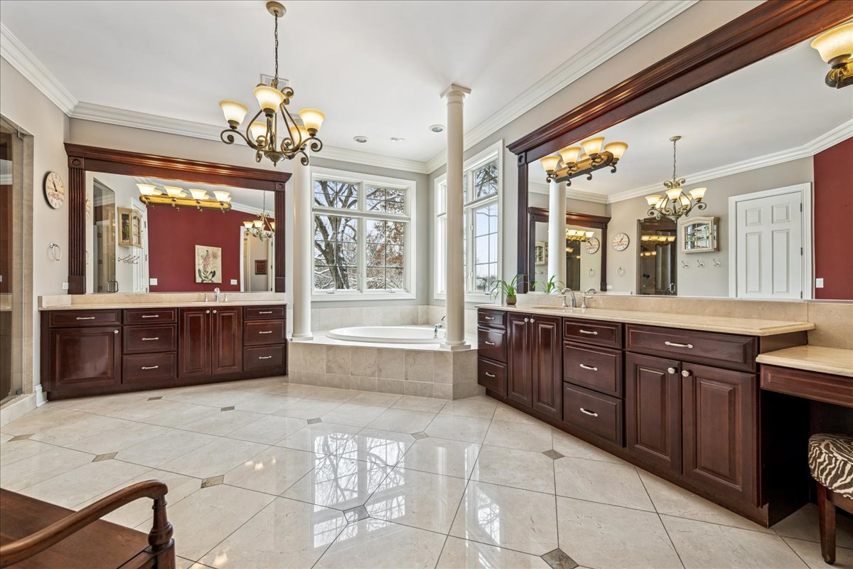 1 Rock Ridge Lane Barrington Hills, IL 60010 - Photo 34 of 88