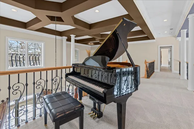 $2,495,000 | 1 Rock Ridge Lane, Barrington Hills, IL 60010