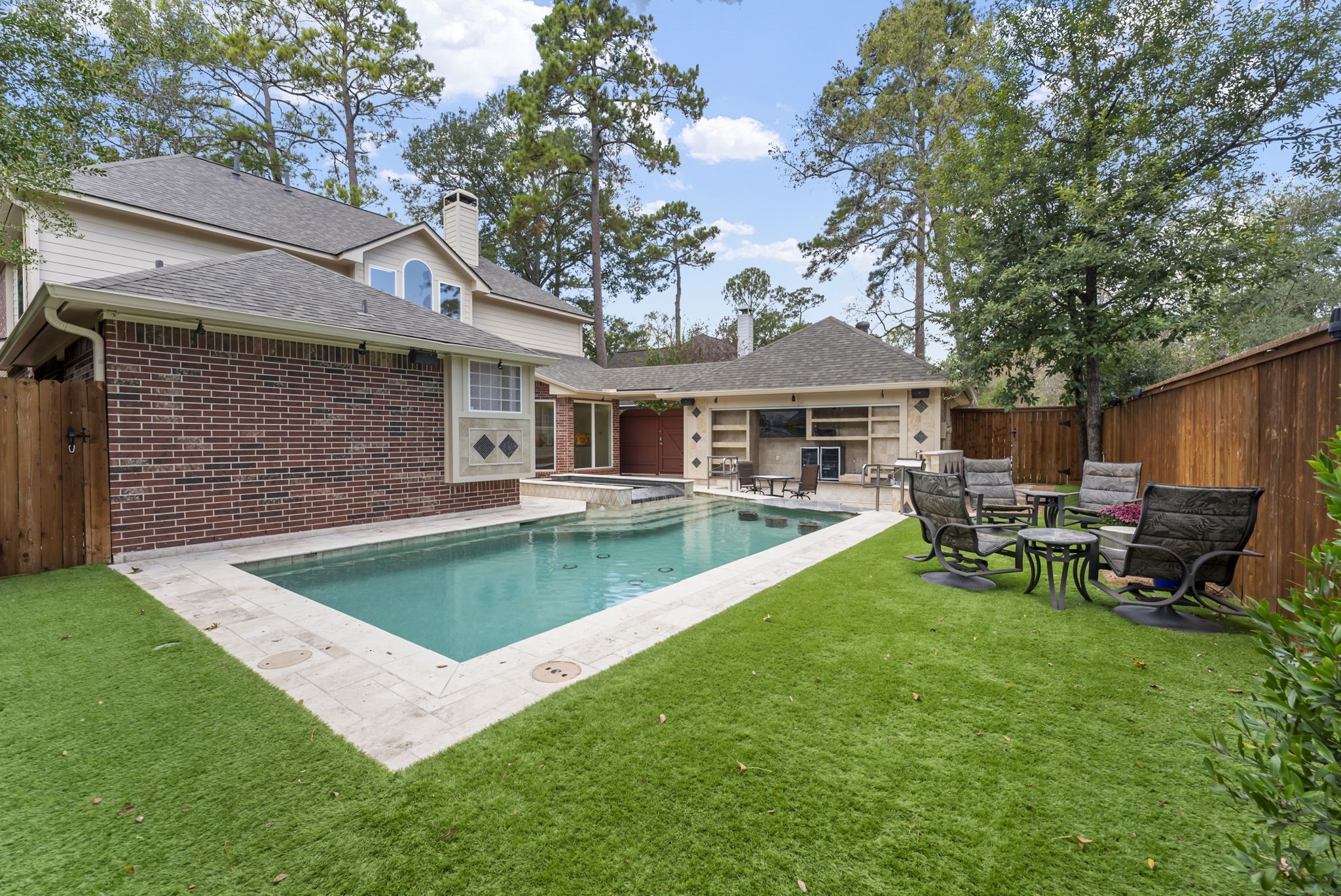 38 North Dragonwood Place Spring, TX 77381 - Photo 32 of 50 Amazing outdoor space!