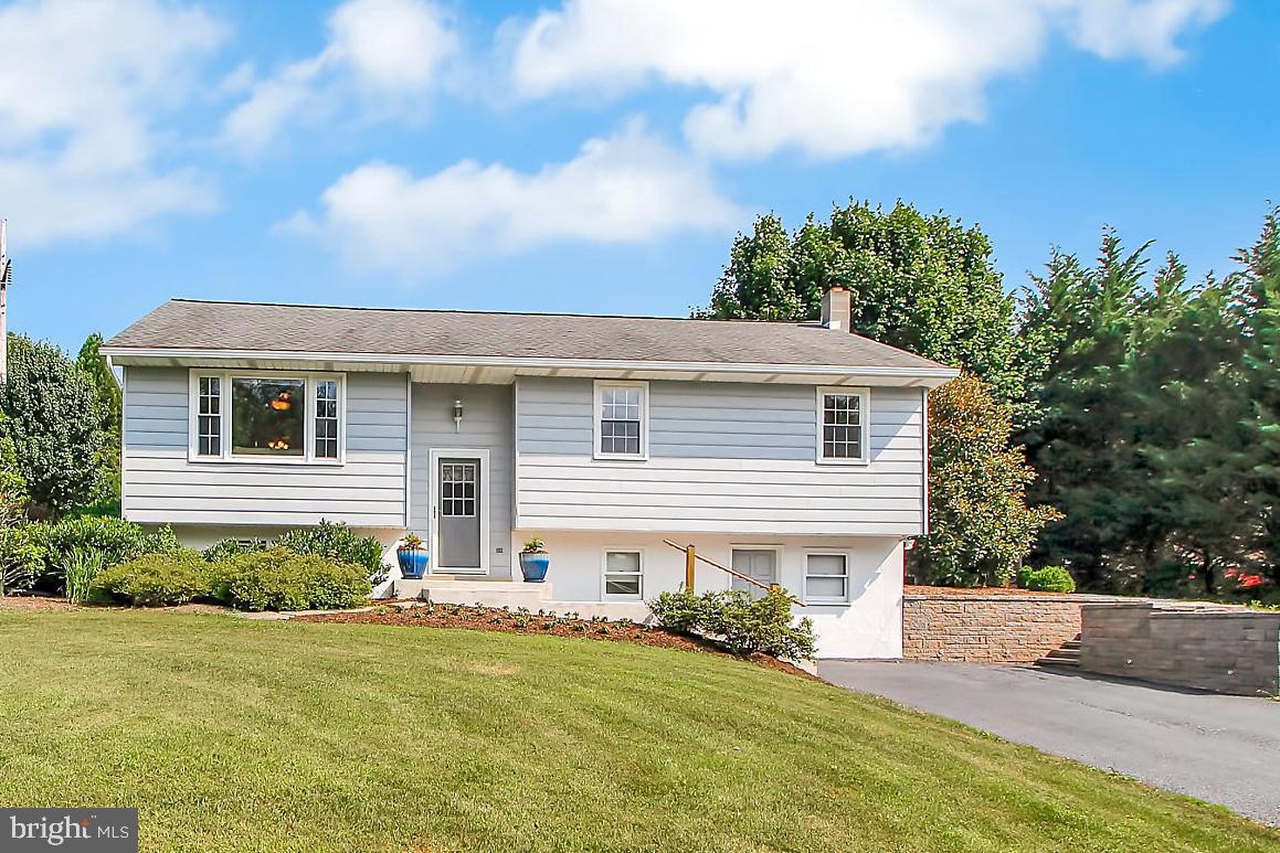 523 Pumping Station Road Hanover, PA 17331 - Photo 1 of 25